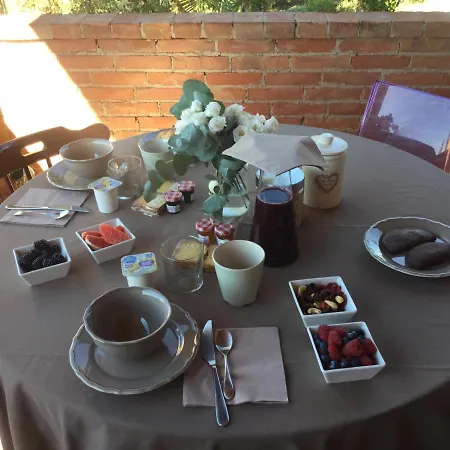 Niccoli Bed & Breakfast *